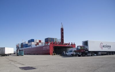 El Puerto de Cádiz promueve su capacidad  logística para el transporte de perecederos en el Sur de Europa