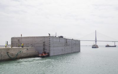 El primer cajón de la segunda fase de la Nueva Terminal de Contenedores ya está fondeado