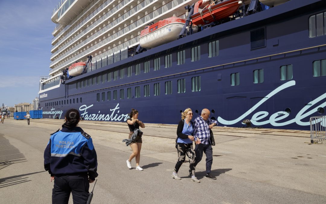 La Autoridad Portuaria de la Bahía de Cádiz convoca 7 nuevas plazas de Policía Portuaria